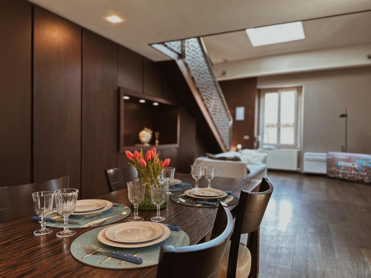 公寓 Casa Cavour - Downtown Design Penthouse *